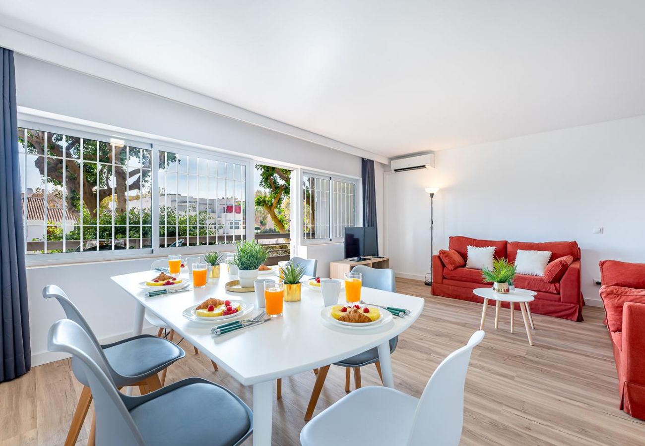 Apartamento en Benalmádena - Piso reformado con amplia terraza Carihue