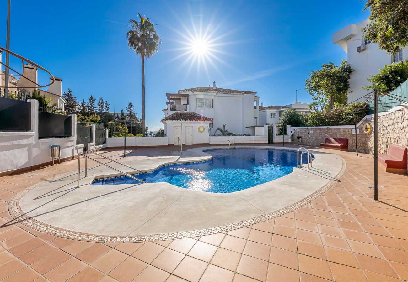 Apartamento en Benalmádena - Apartamento en Pueblo Quinta a 1 min de l