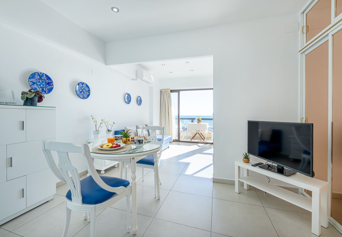 Apartamento en Benalmádena - Estudio en aloha con vista frontales al mar 