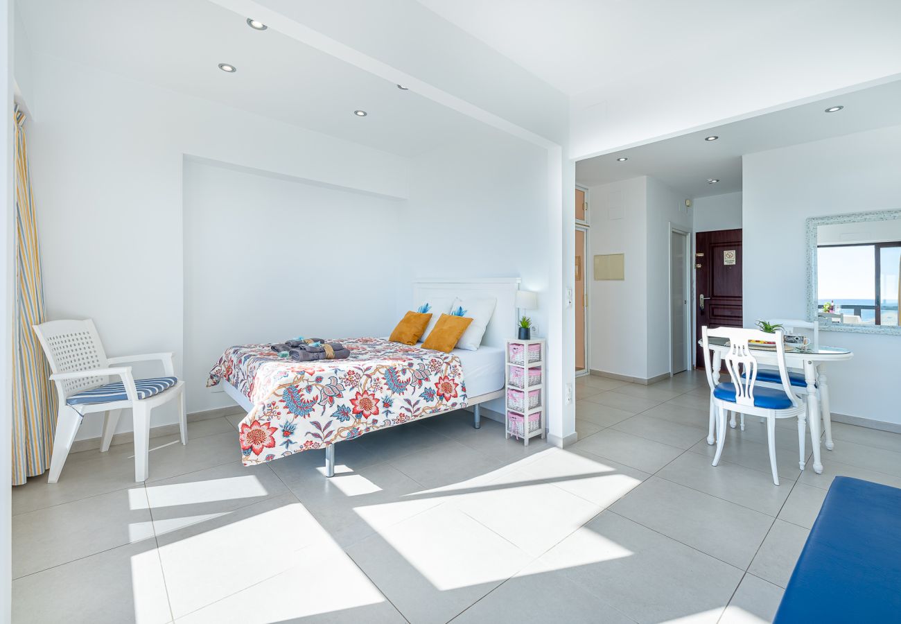 Apartamento en Benalmádena - Estudio en aloha con vista frontales al mar 