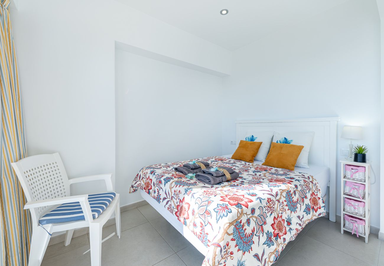 Apartamento en Benalmádena - Estudio en aloha con vista frontales al mar 