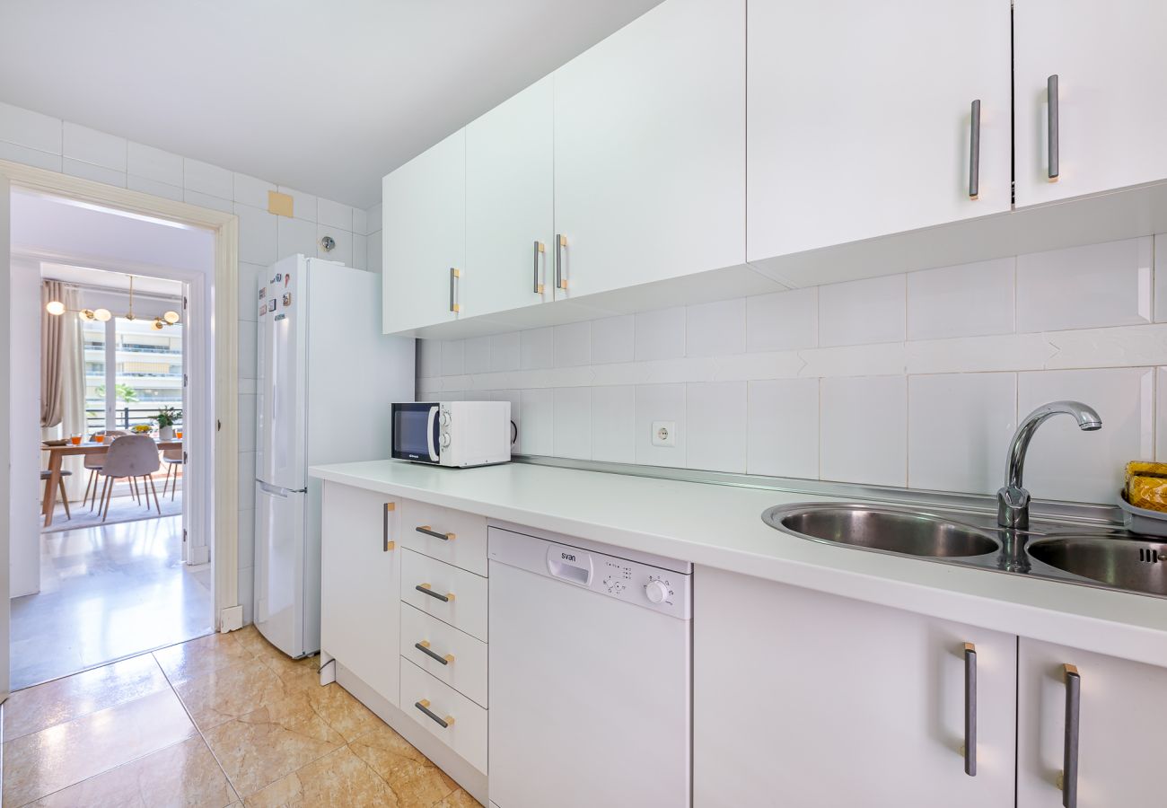 Apartamento en Benalmádena - Comodo piso para 7 en Arroyo 