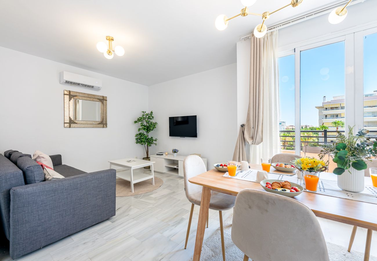 Apartamento en Benalmádena - Comodo piso para 7 en Arroyo 