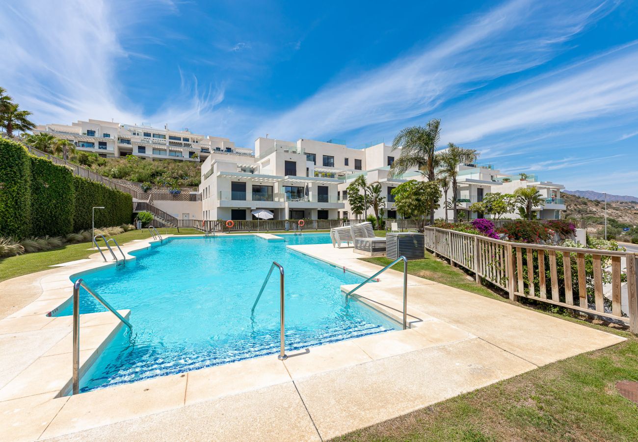 Apartamento en La Cala de Mijas - Moderno piso con hermosas vistas