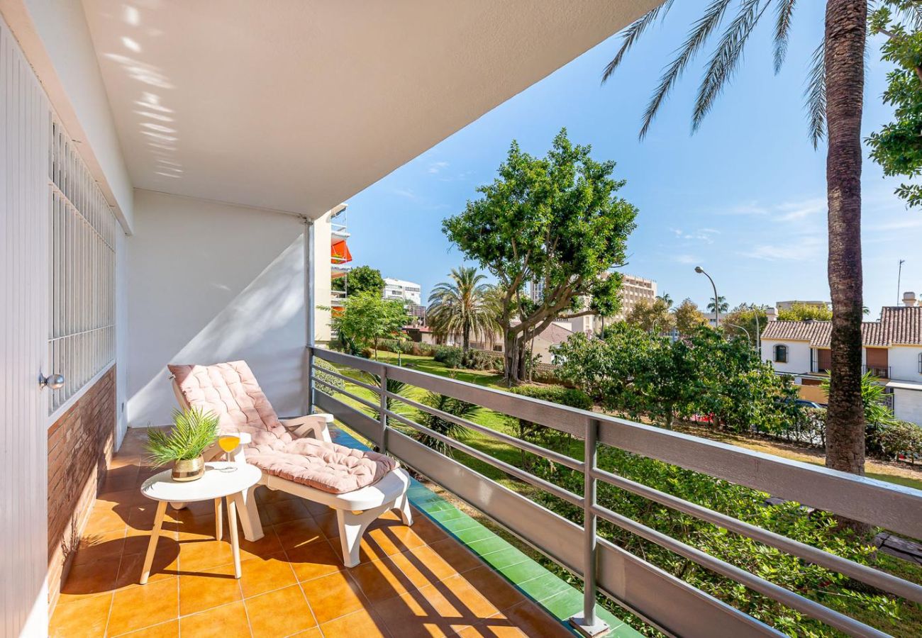 Apartment in Benalmádena - Piso reformado con amplia terraza Carihue