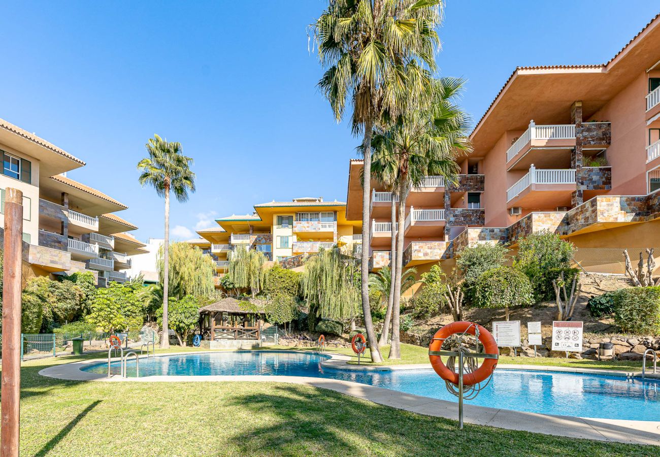 Apartment in Fuengirola - Spacious 3-bedroom apartment in Higueron