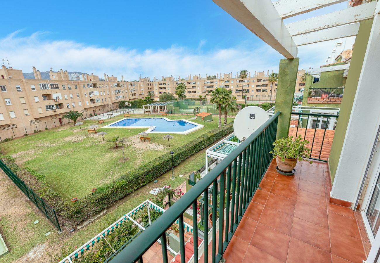Appartement à Malaga -  Duplex Penthouse in Guadalmar 1 min from the beach 